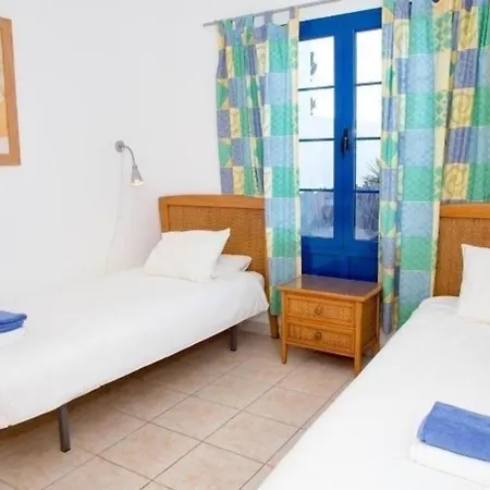 Ferienhaus Mit Privatpool Fuer 6 Personen Ca 100 Qm In Playa Blanca, Lanzarote Gemeinde Yaiza